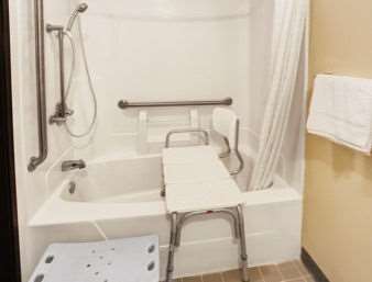 Super 8 By Wyndham Heath/Newark Hotell Rom bilde